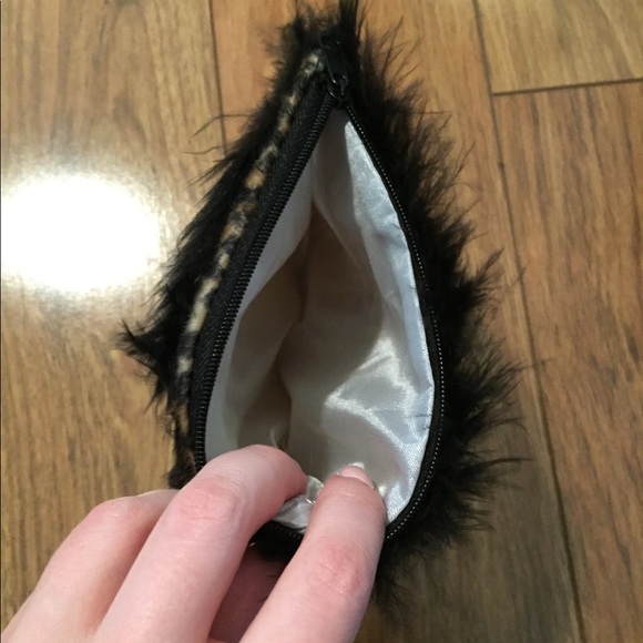 Leopard Print Mini Purse - Picture 2 of 2